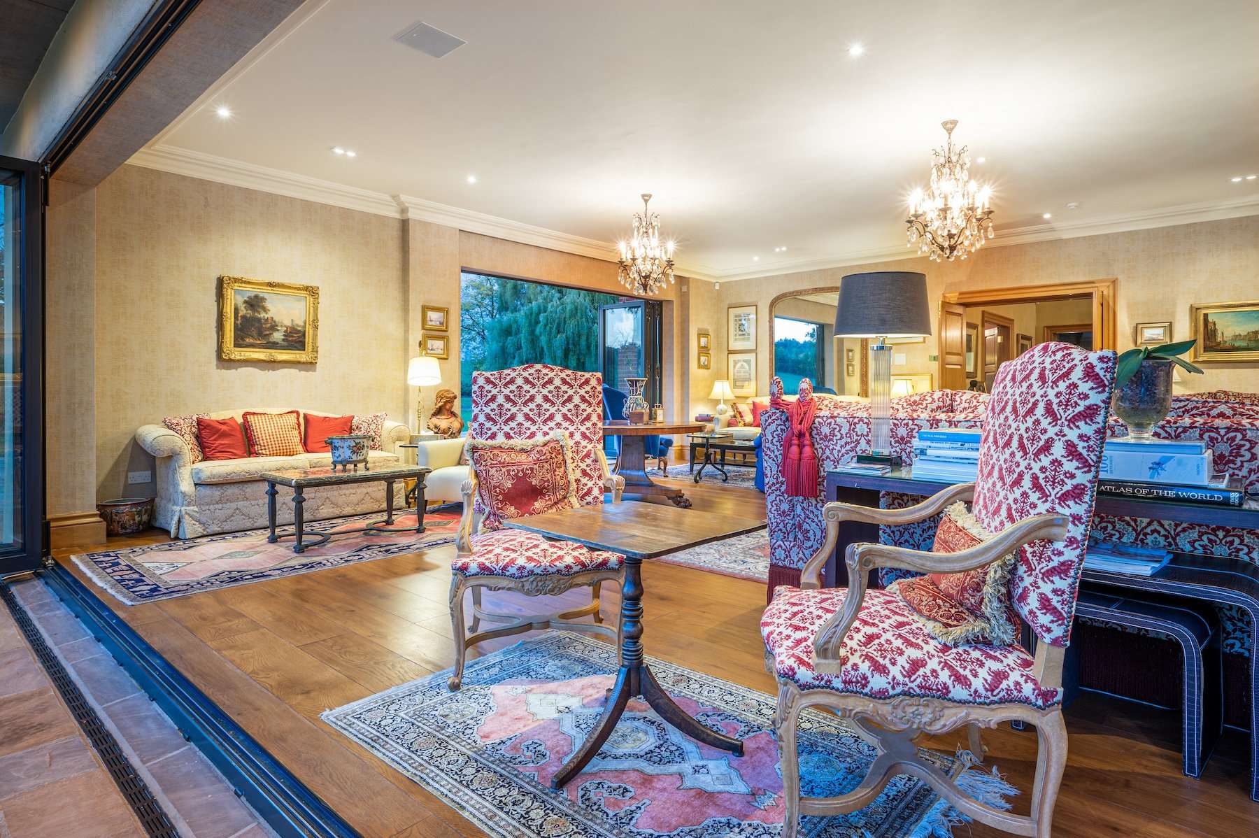 Duncan Macbrayne Commercial & Industrial Photographer Reading Berkshire luxury property