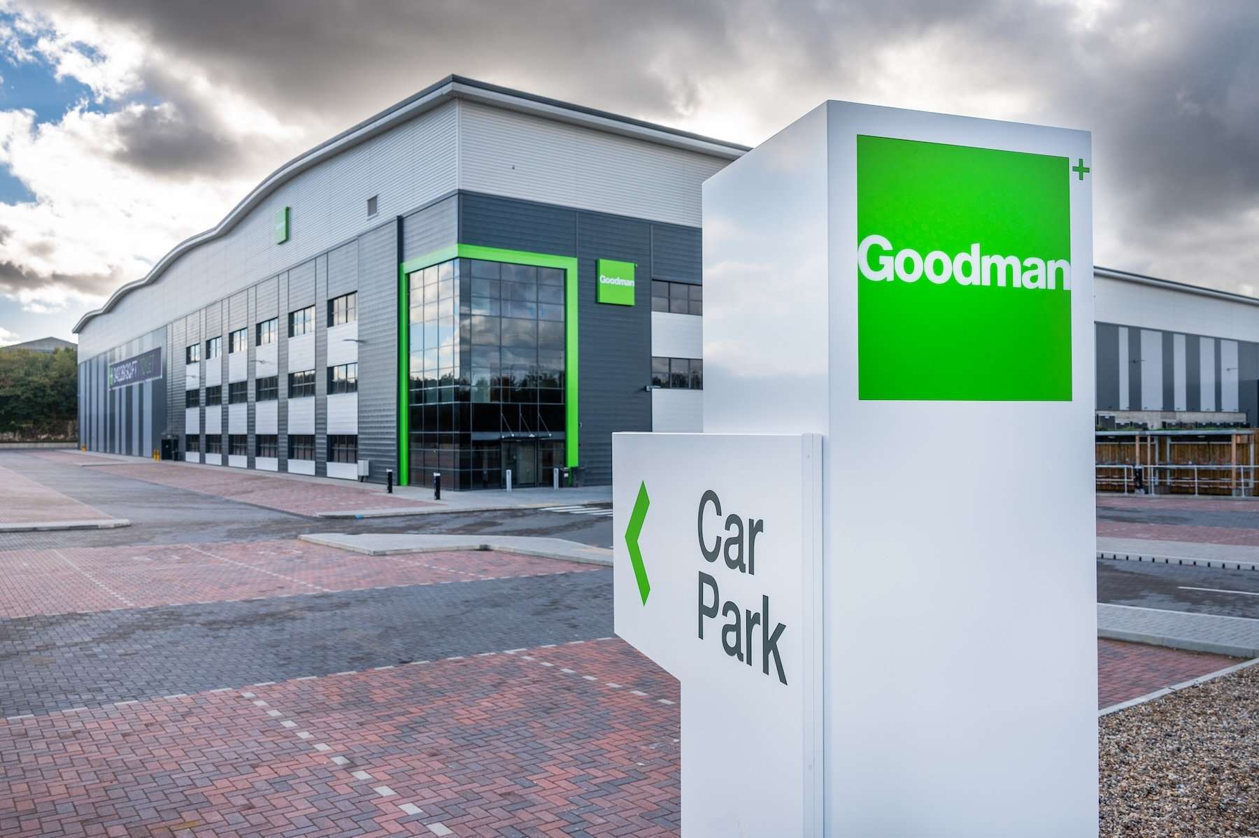 Duncan Macbrayne Commercial & Industrial Photographer Reading Berkshire